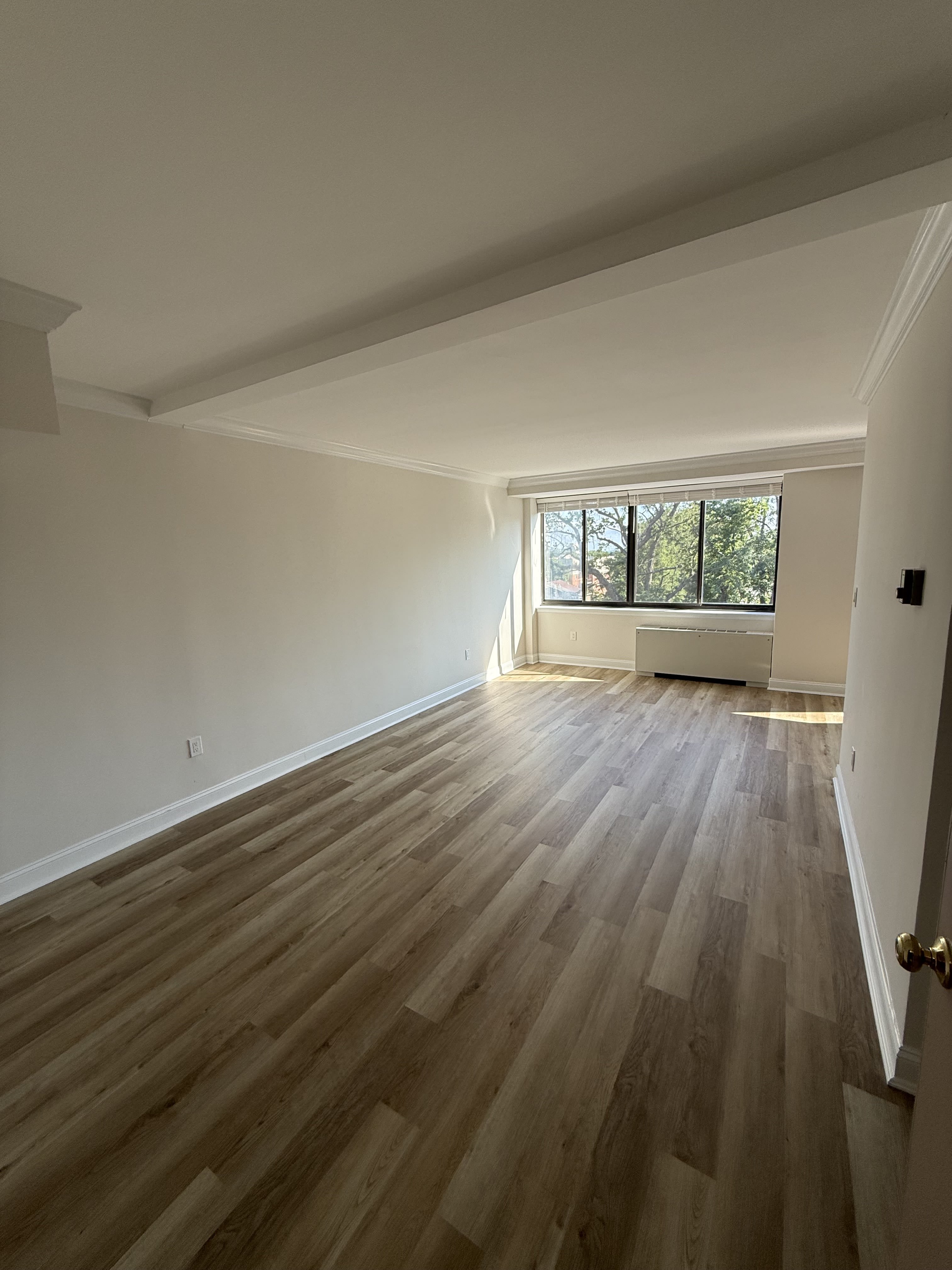 4390 Lorcom Lane – photo 2