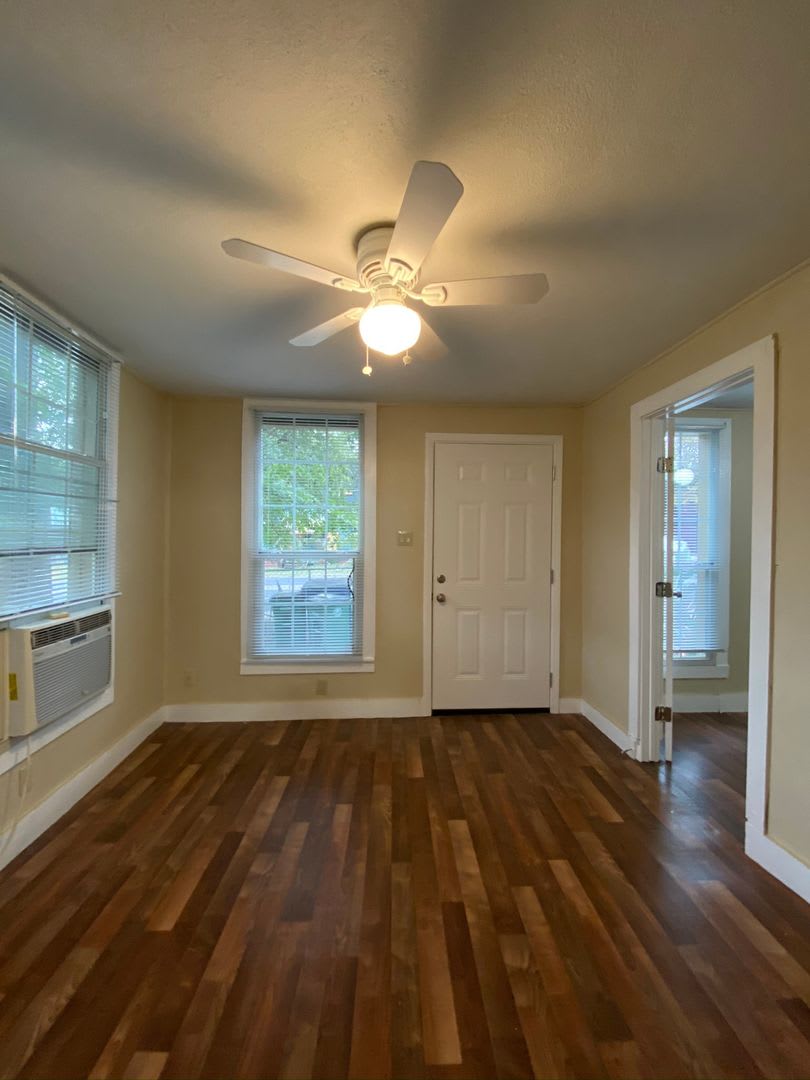 78702 East Of Downtown Sfh – photo 3