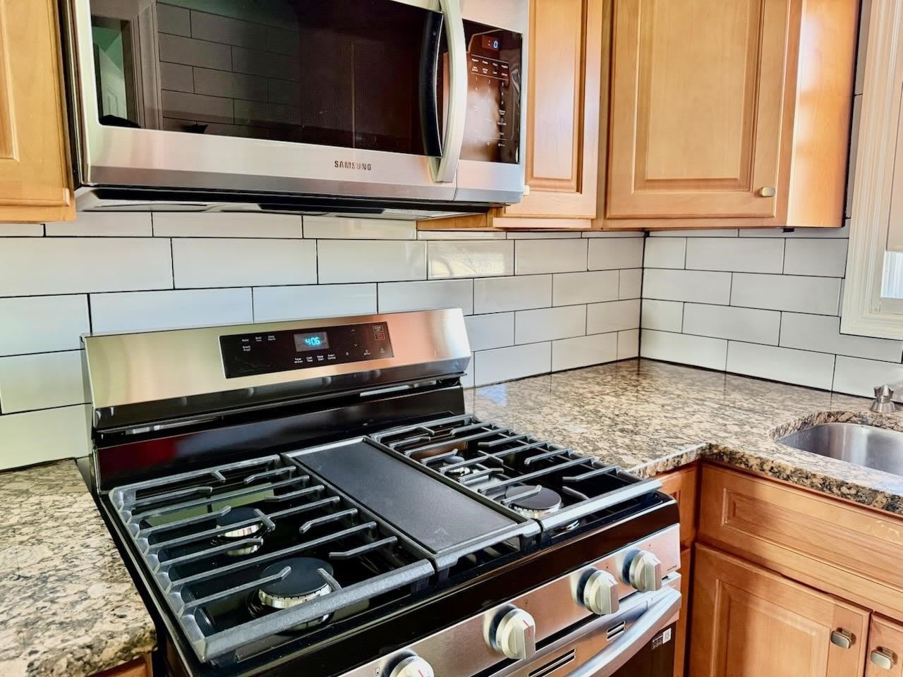 15 SUBURBIA DR – photo 3