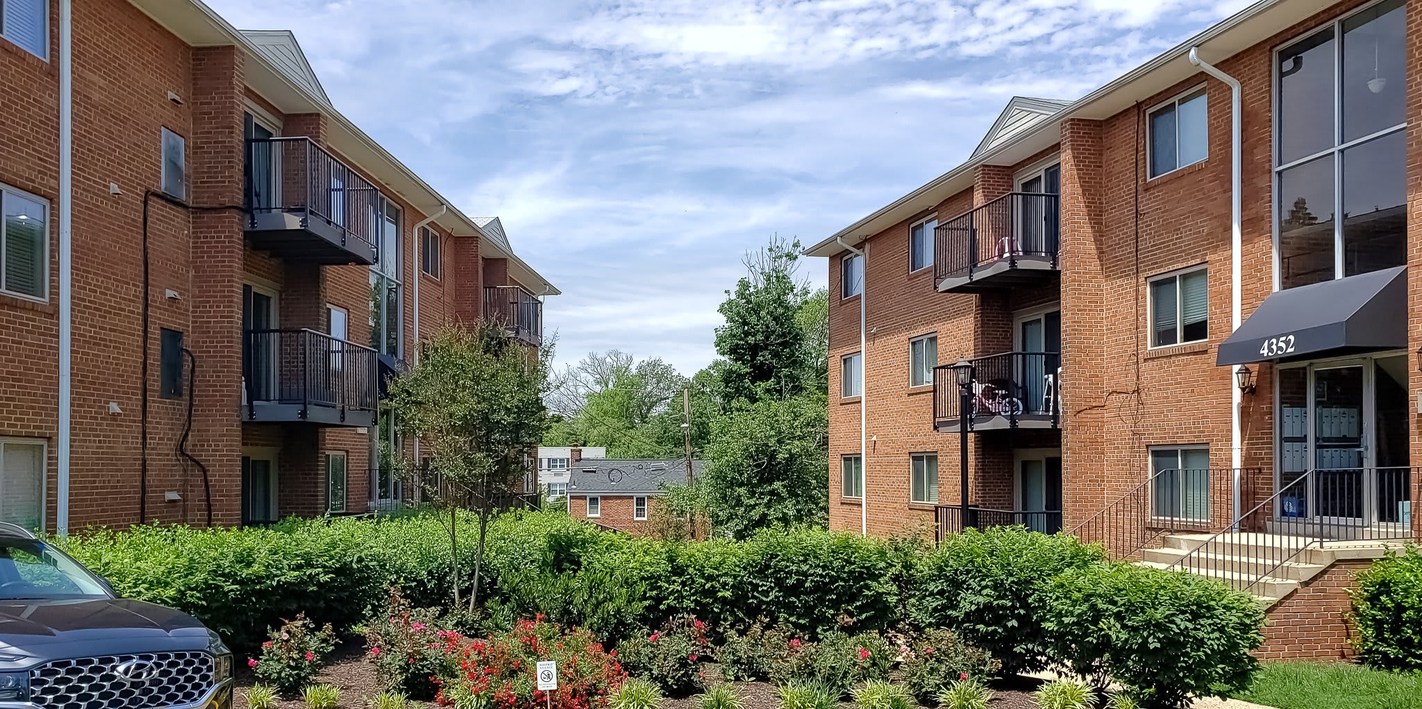 Waverly Village – photo 1