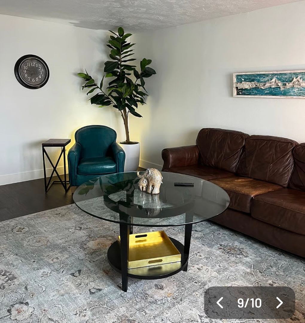 Mid Term Fully Furnished 3 bed/1 bath in Coos Bay – photo 2