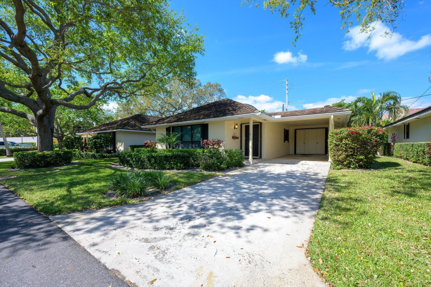 11335 Twelve Oaks Way – photo 2