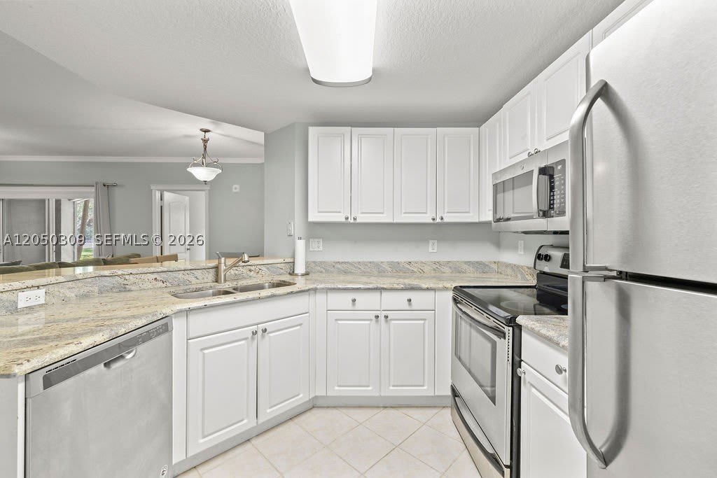 5060 Fairways Cir – photo 4