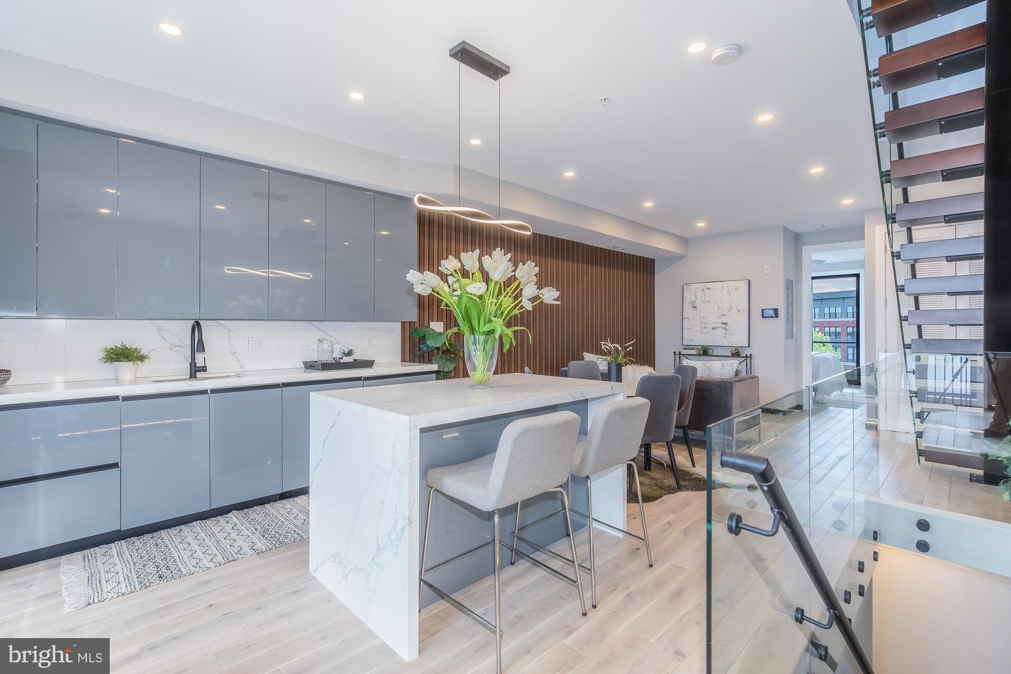 1332 G Street Se – photo 2