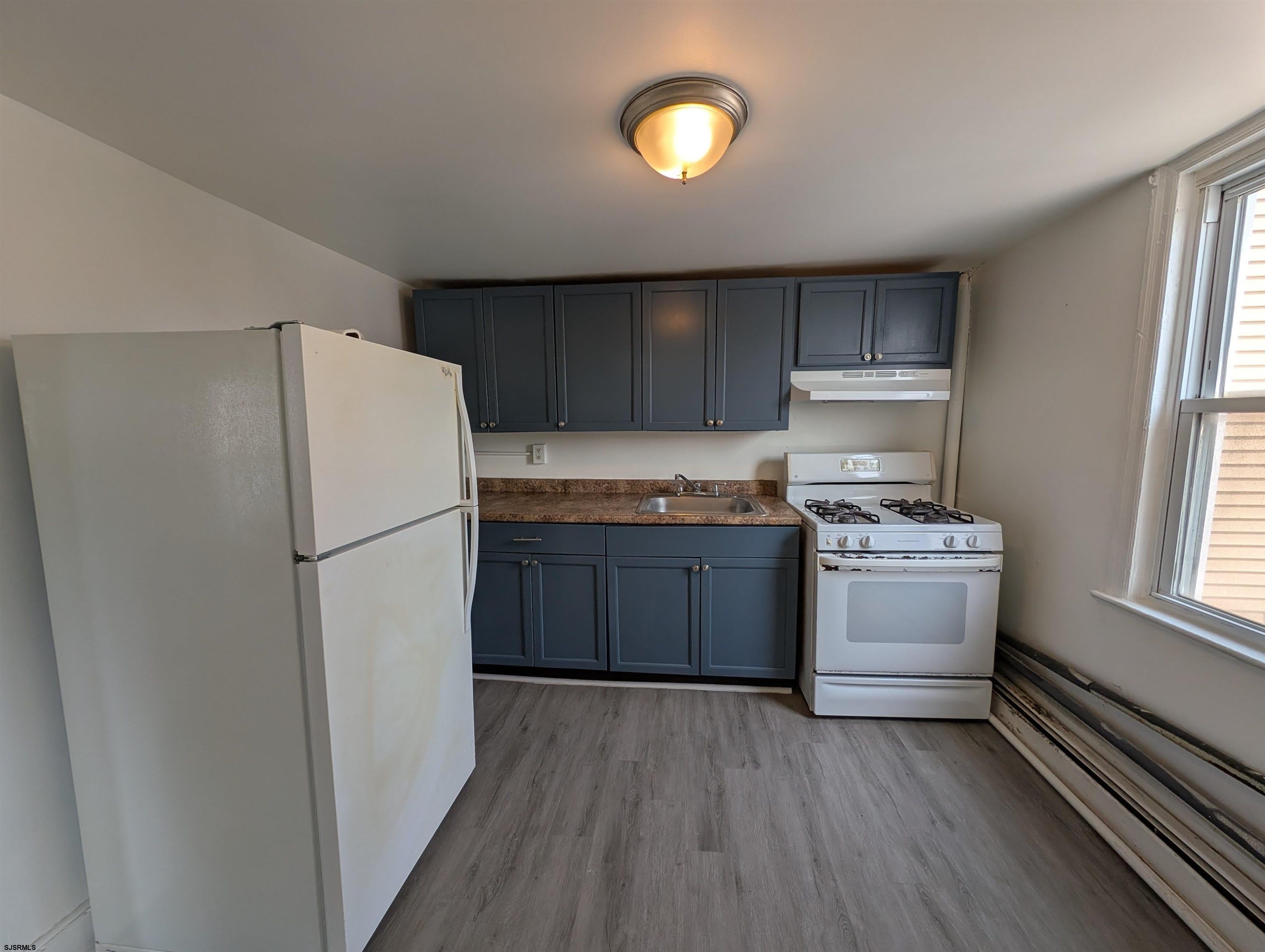 203 N S Carolina Ave – photo 4