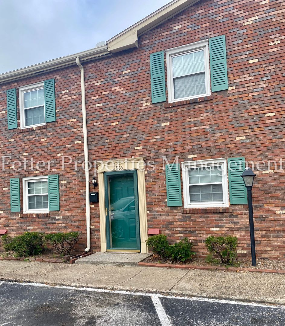 Townhouse Condo w/Pool Access! – photo 2
