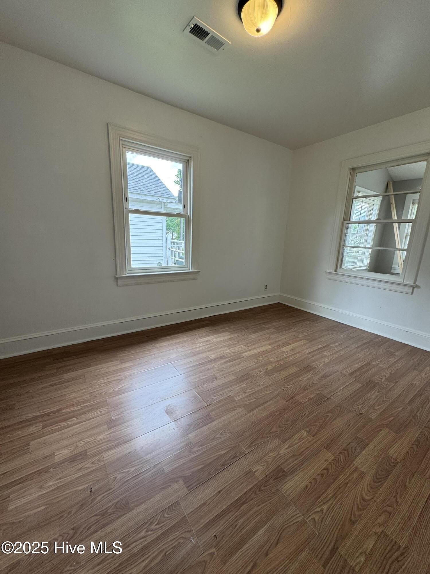 1217 Fleming Street – photo 5