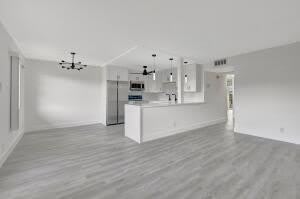 2053 Wolverton C – photo 2