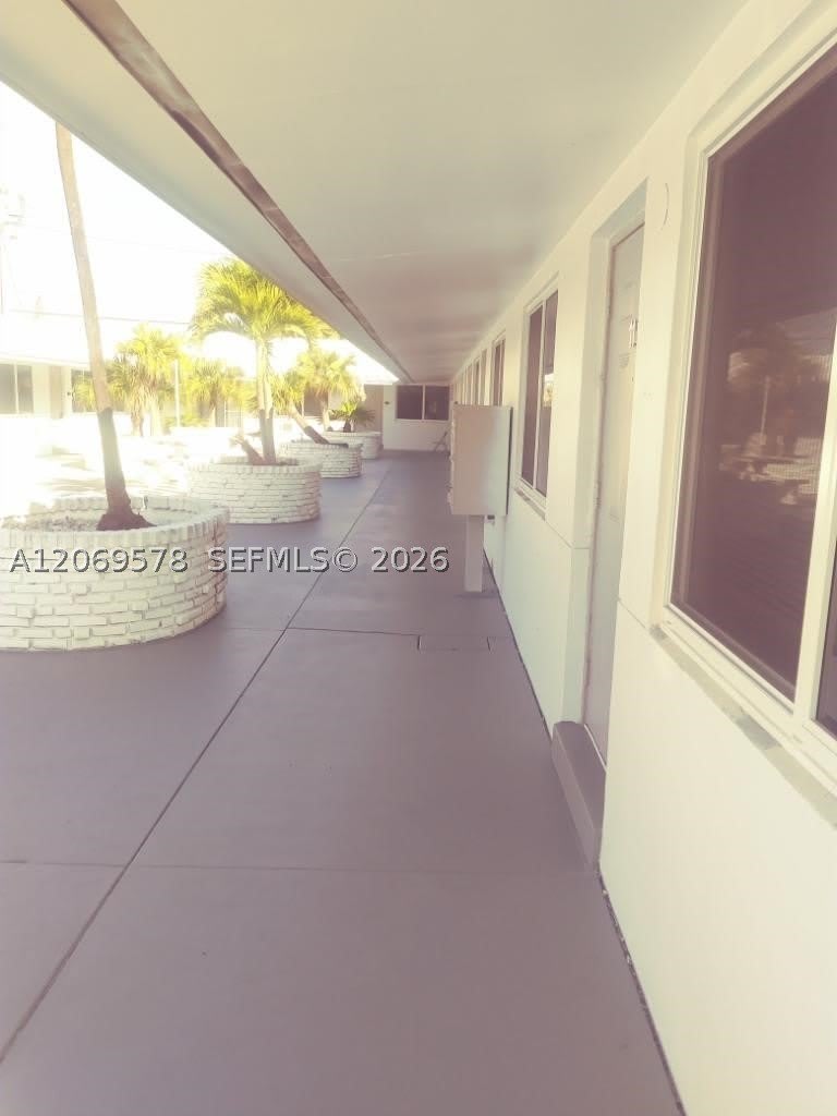 2225 Van Buren St – photo 5
