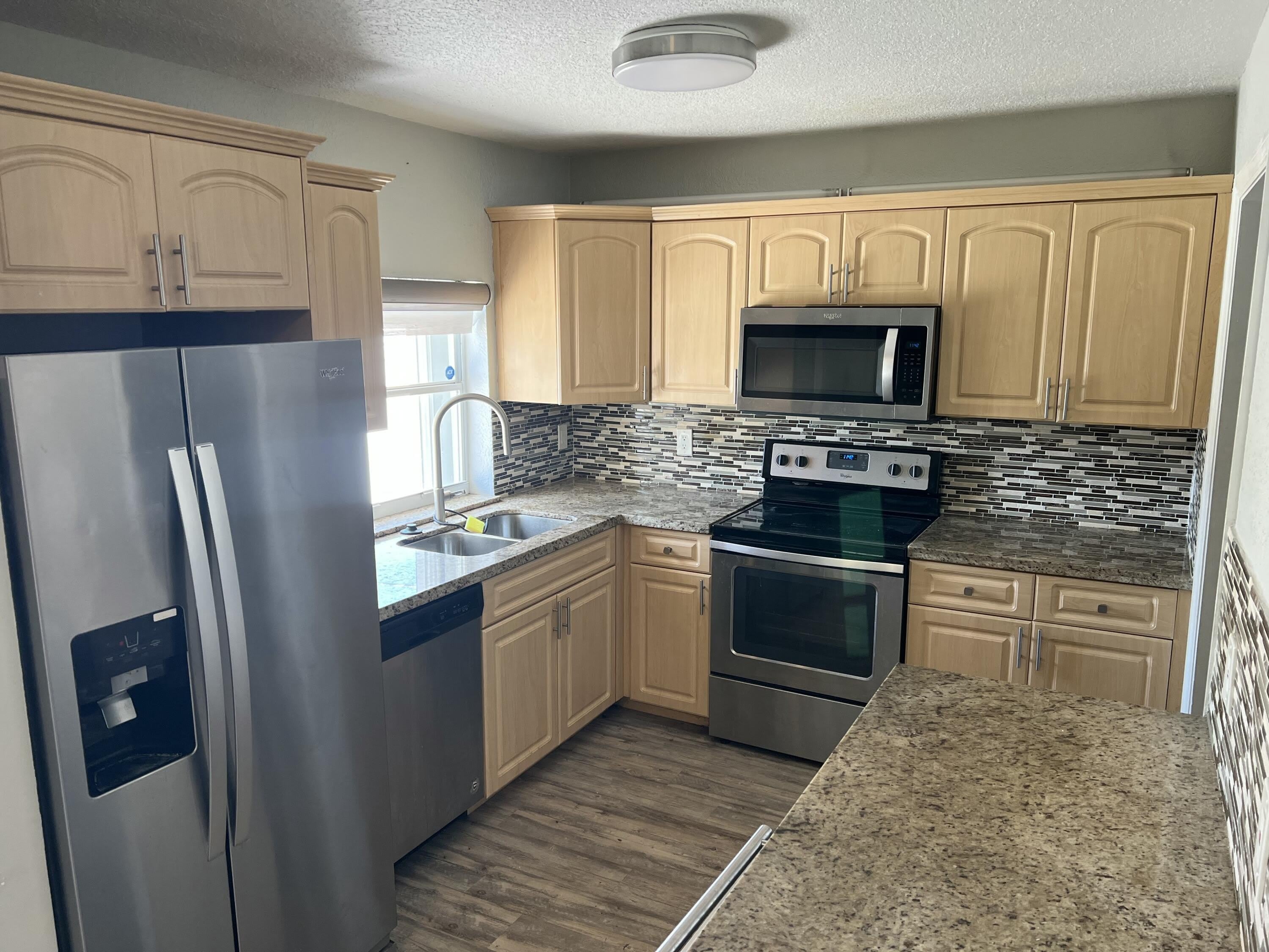 516 NW 54th Street – photo 4