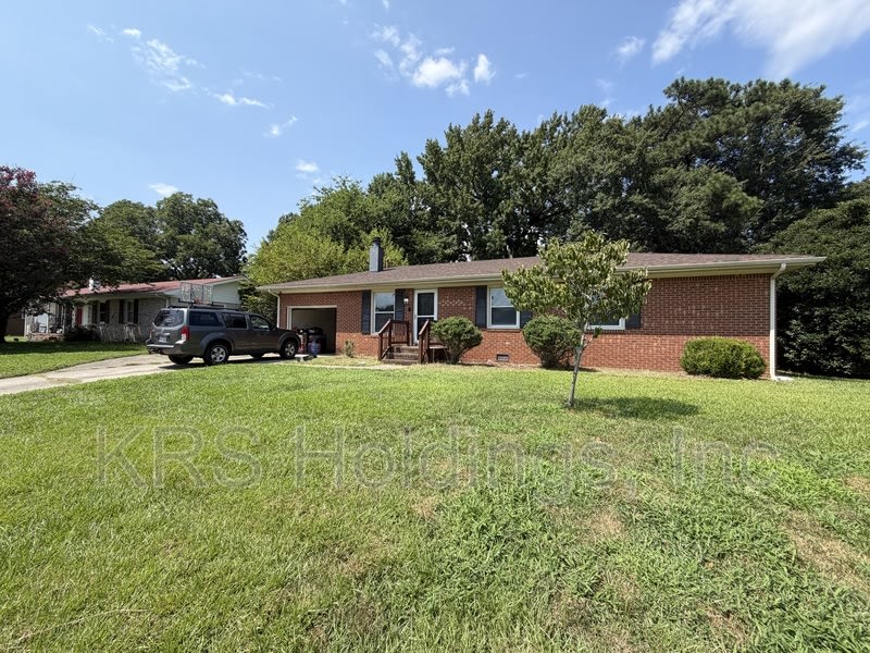 4508 Regent Drive – photo 1