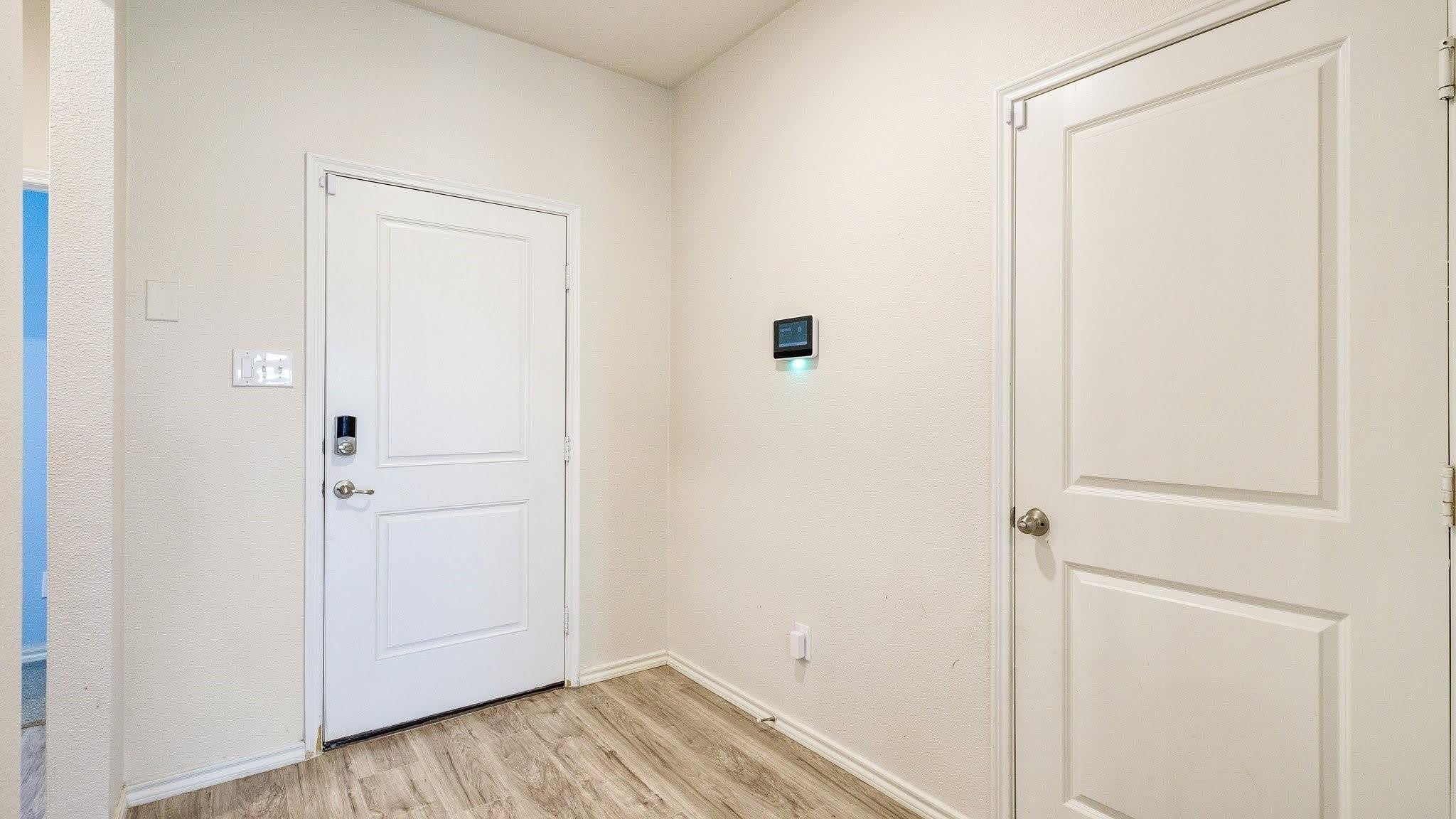 315 Pine Hollow Way – photo 4