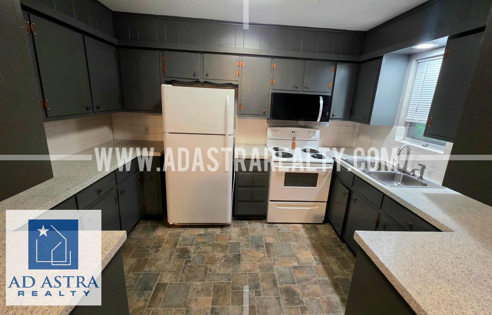 Nice And Affordable 3 Bedroom Duplex In Paola Coming Soon – photo 4
