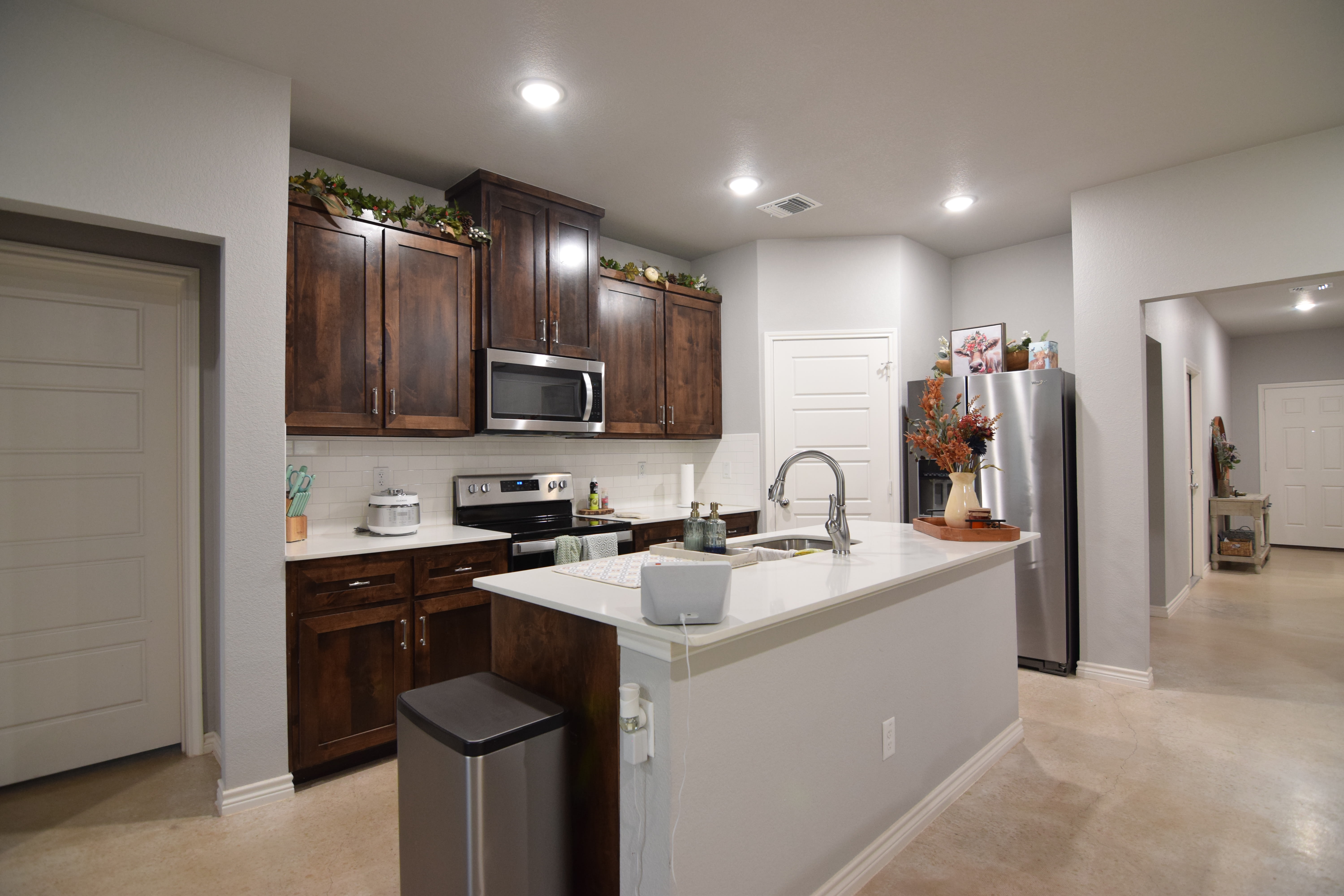 1464 Dryden Ave – photo 4