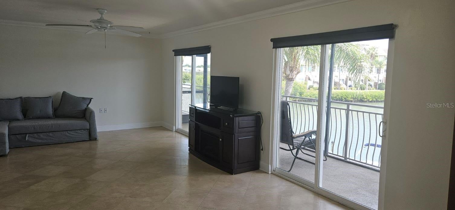 8822 BAY POINTE Drive – photo 5