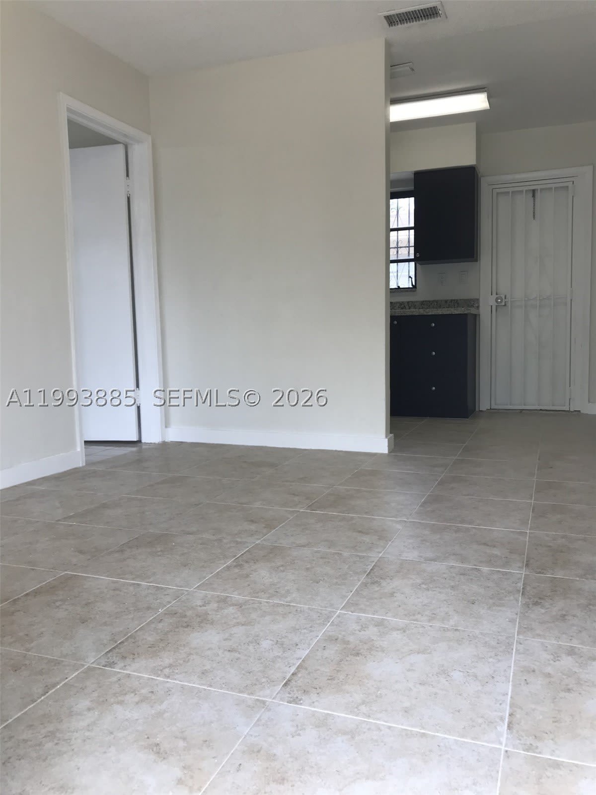 2362 NW 34th St – photo 3