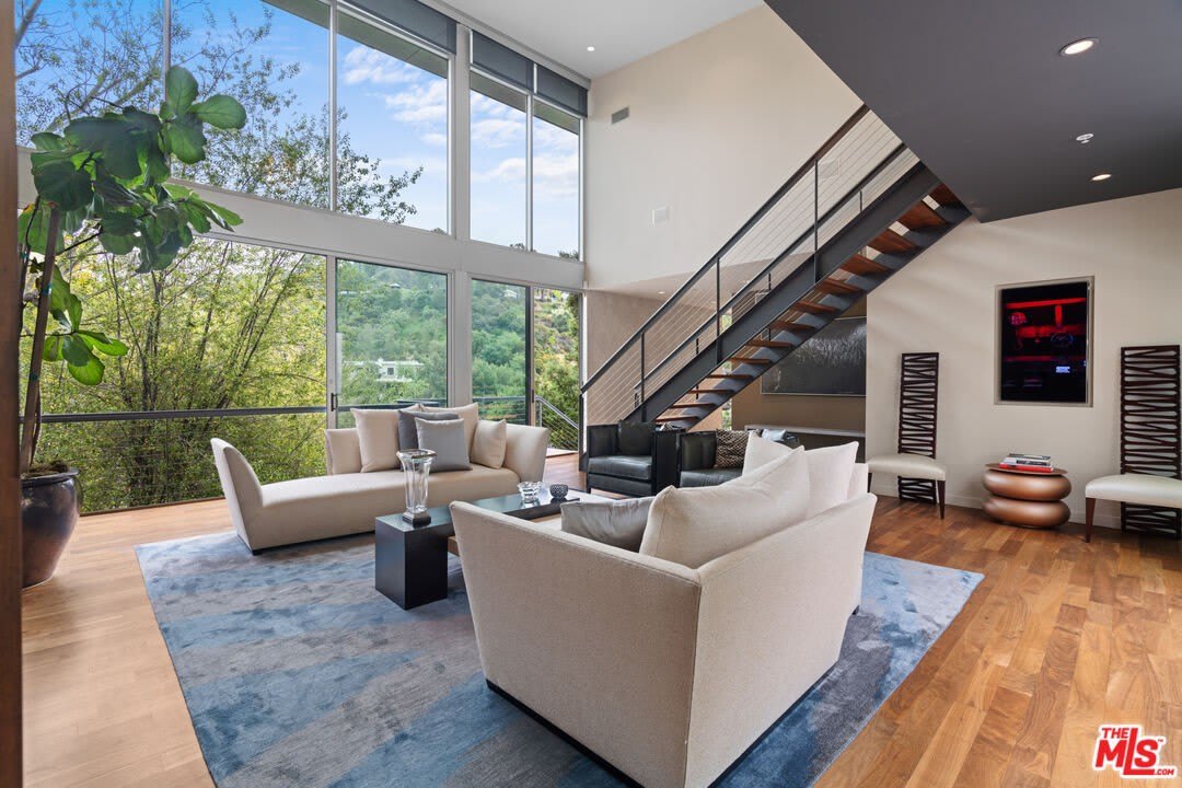 2207 Bowmont Dr – photo 5