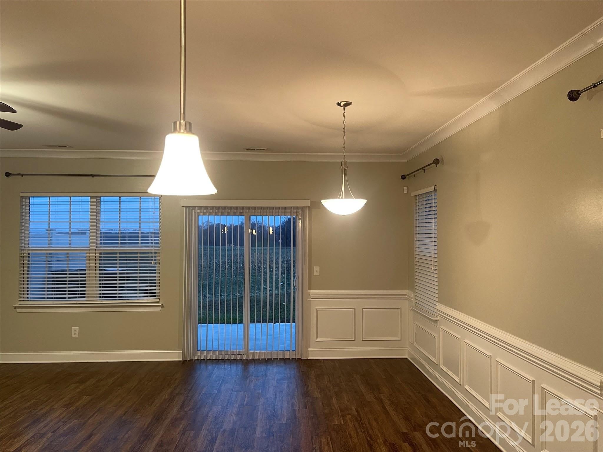 358 Halton Crossing Drive SW – photo 5