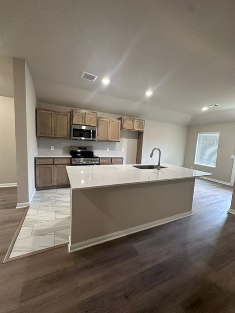 FIRST MONTH FREE! NEW HOME! – photo 5