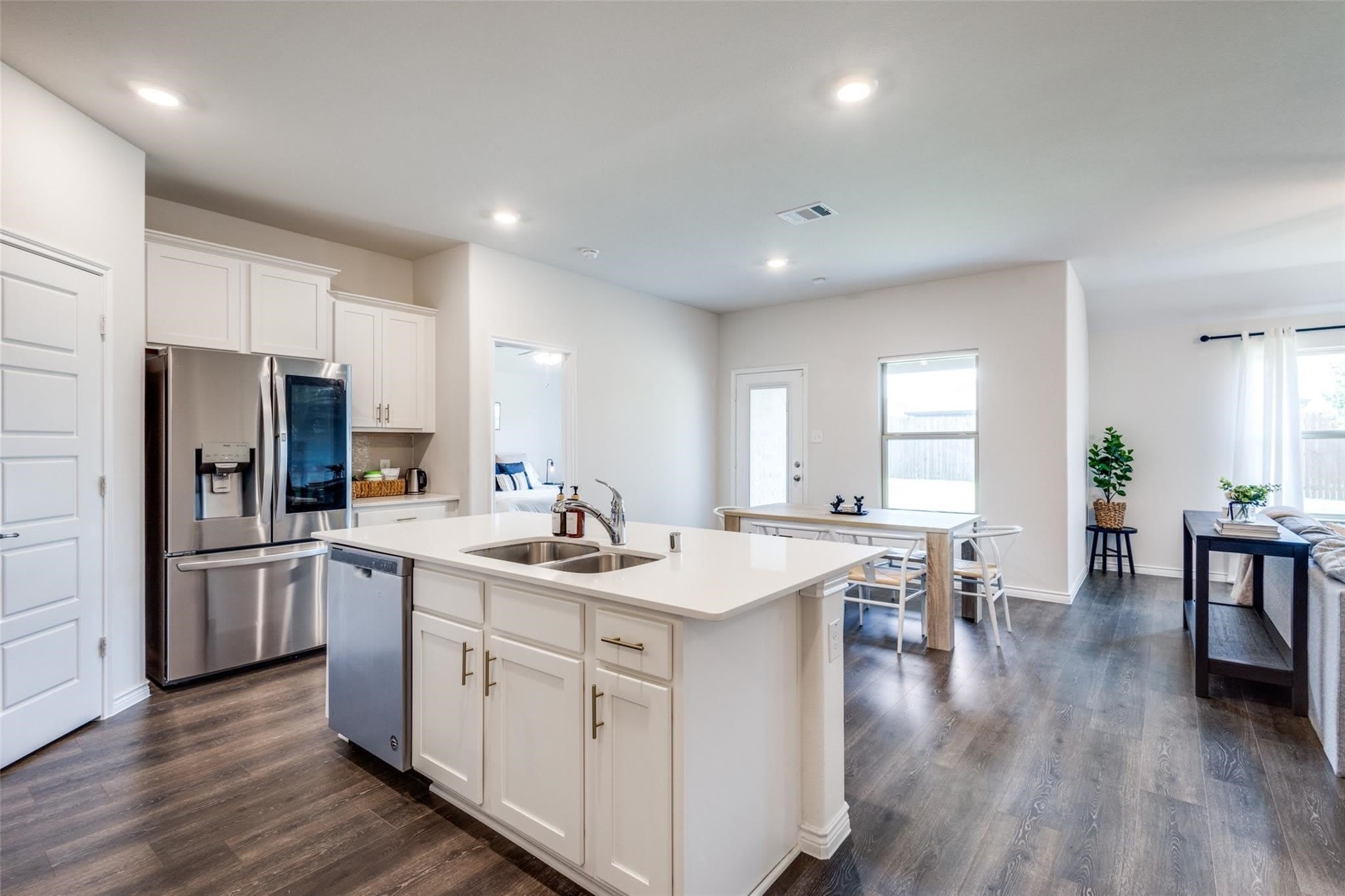 816 Goldenrod Lane – photo 5