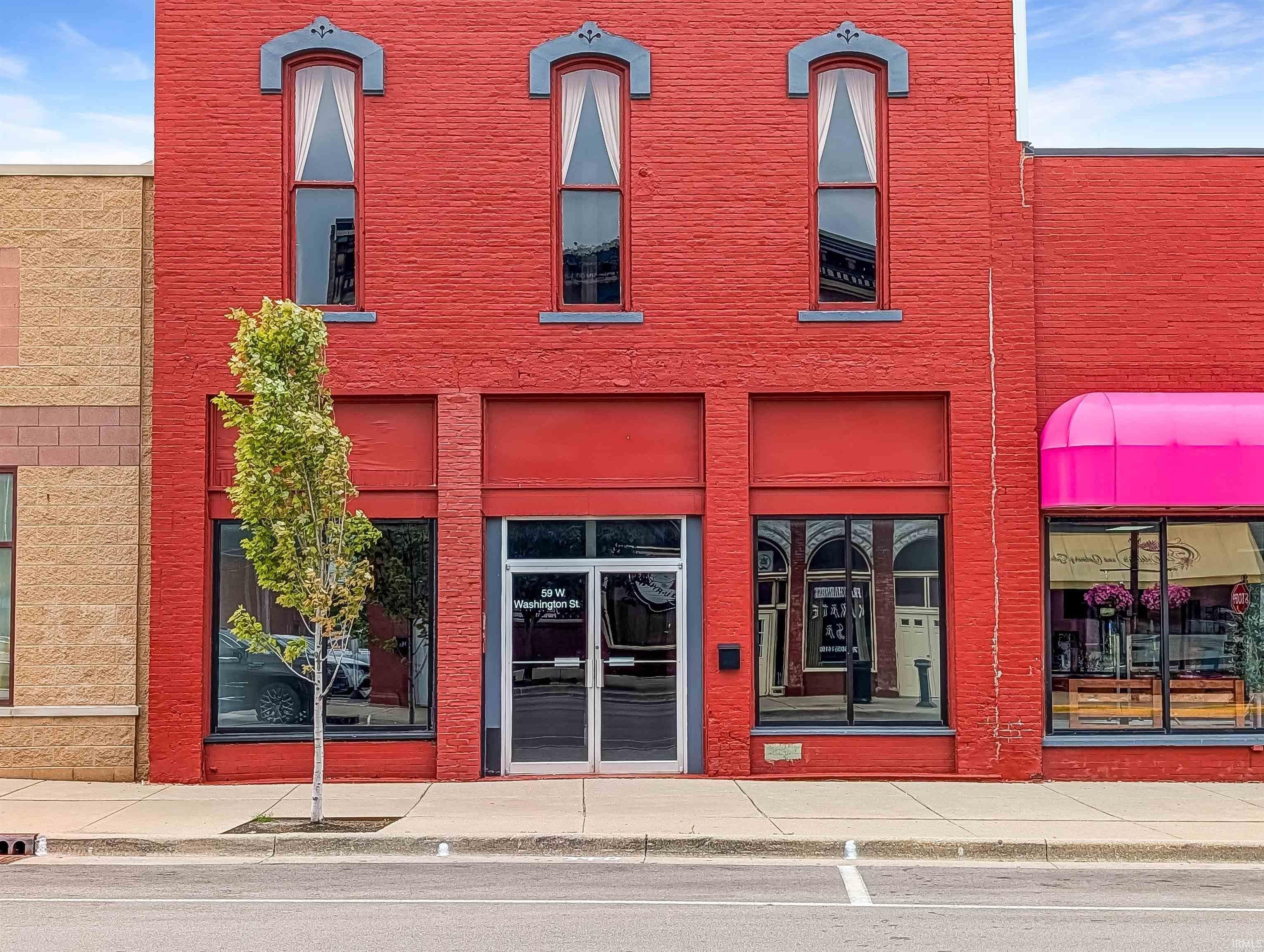 59 W Washington Street – photo 1