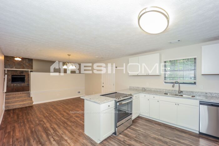 6926 Apache Lane – photo 4