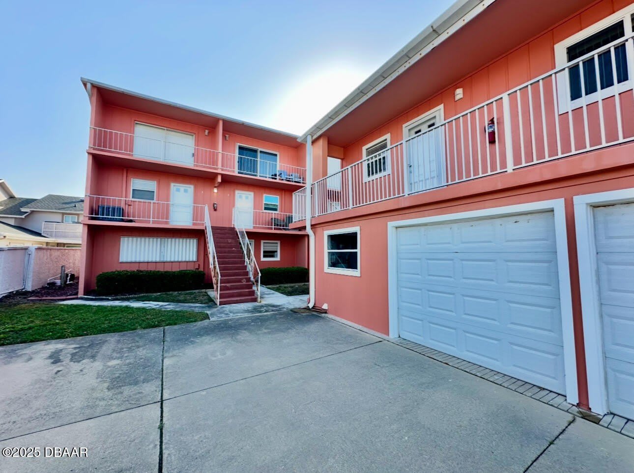 3845 S Atlantic Avenue – photo 1
