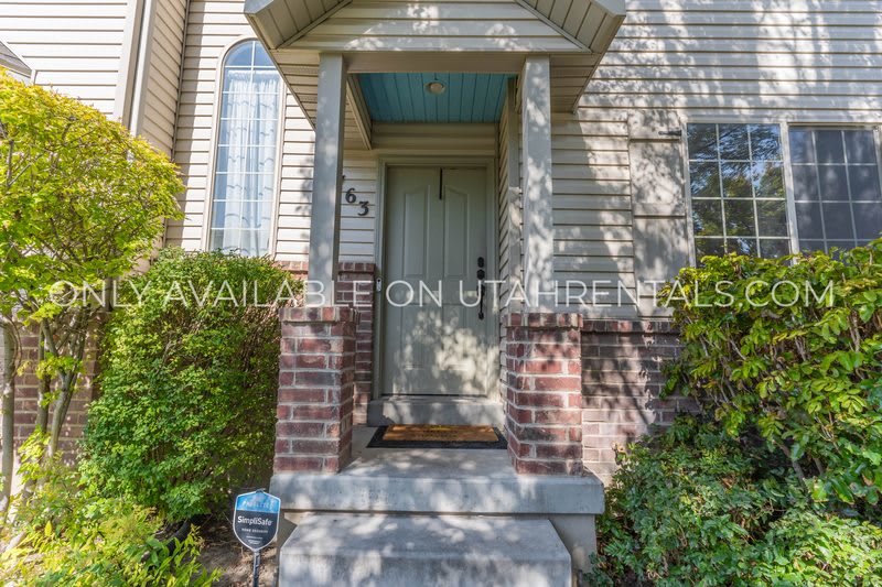 763 E 80 S – photo 3