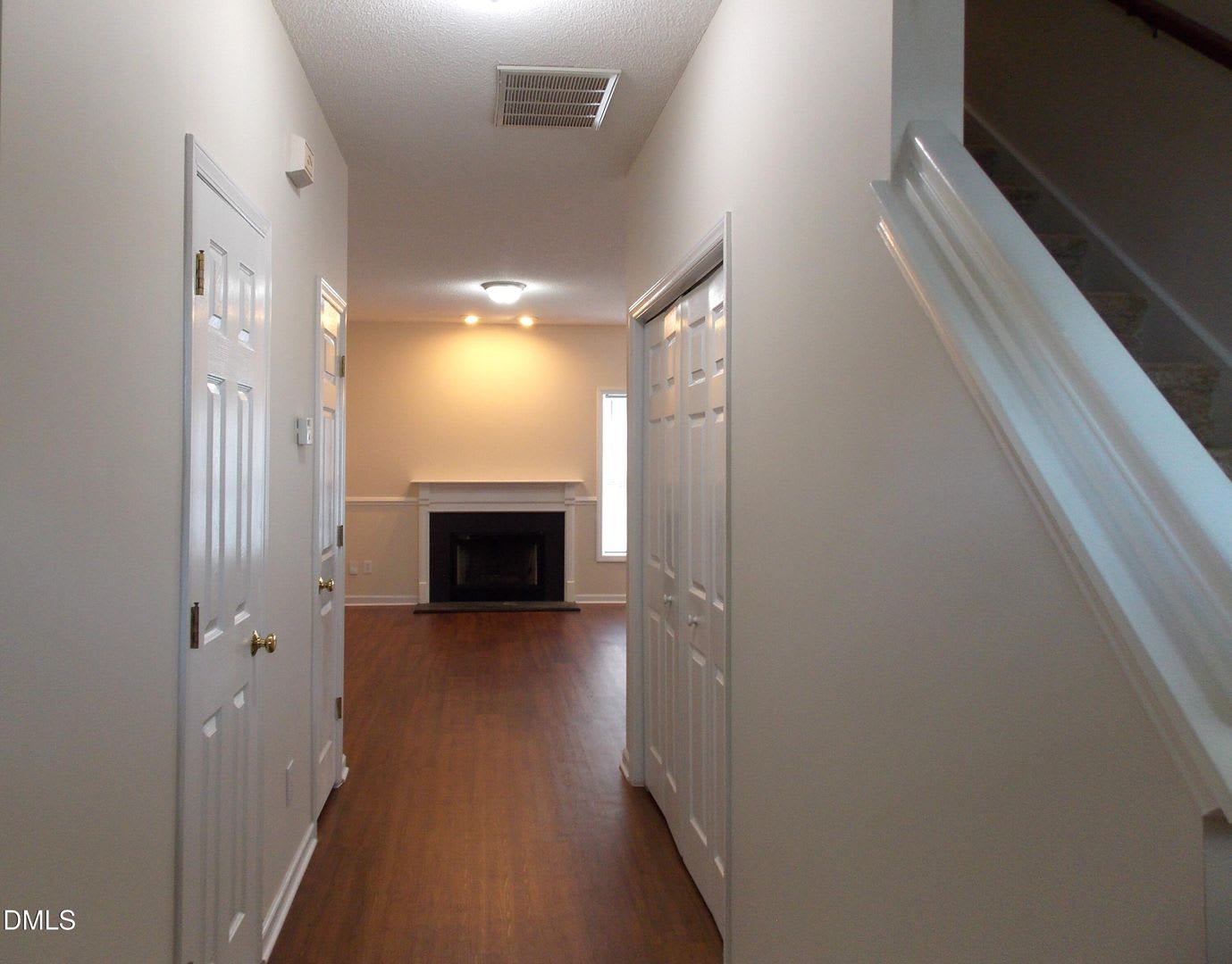 106 Pointe Crest Court – photo 2