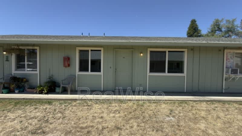 415 W First Ave – photo 2