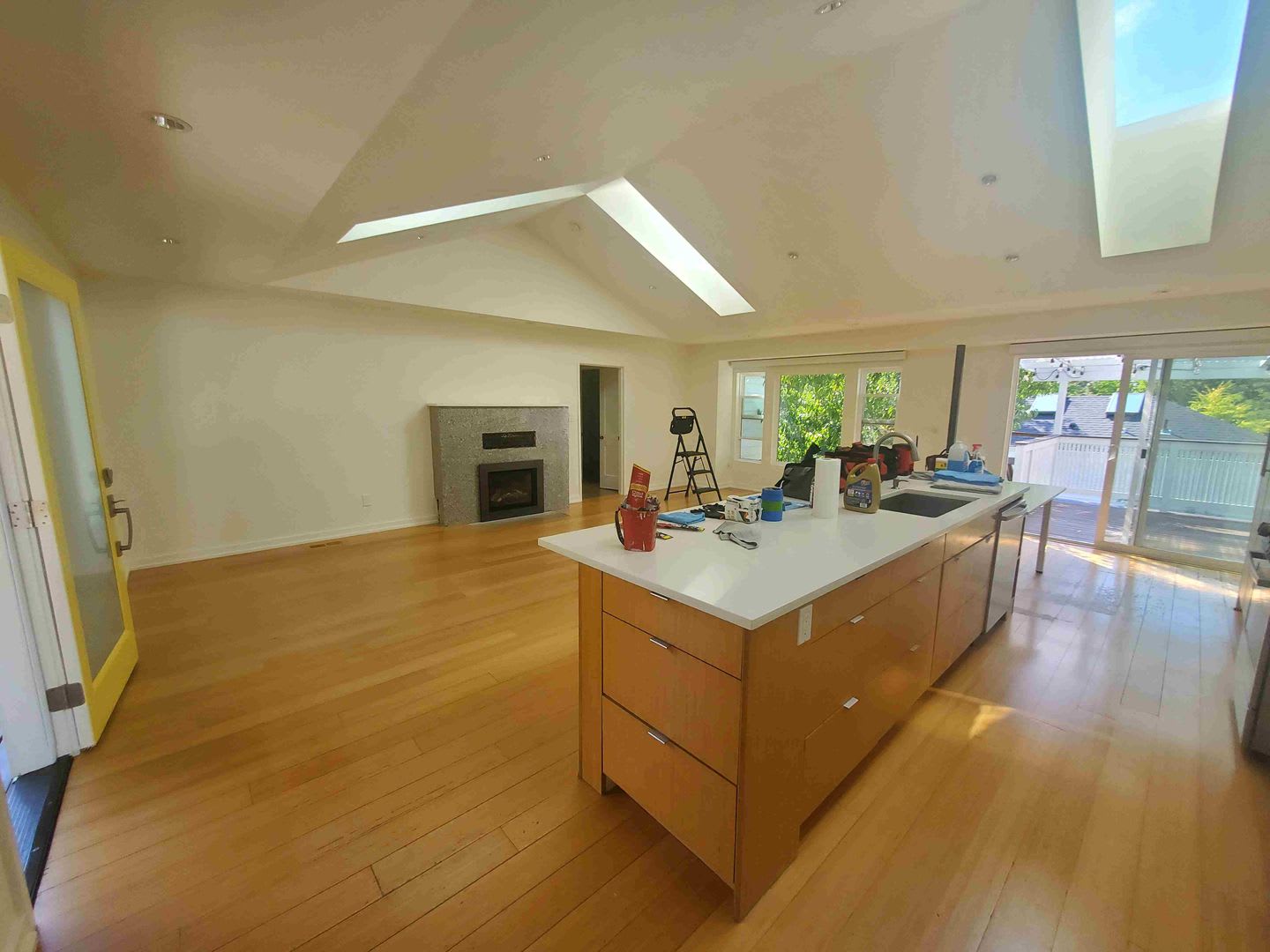 Prime Wallingford location 4 bed, 3 bath with updates. – photo 5