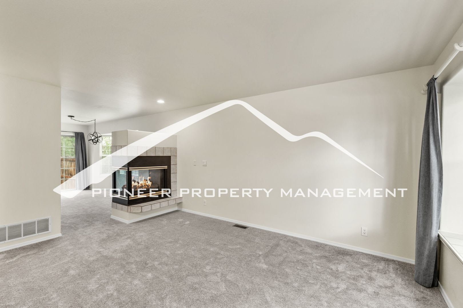 Freshly Updated 3 Bedroom Rockrimmon Townhome With Finished Basement Ac And 2 Reserved Parking Spaces – photo 3