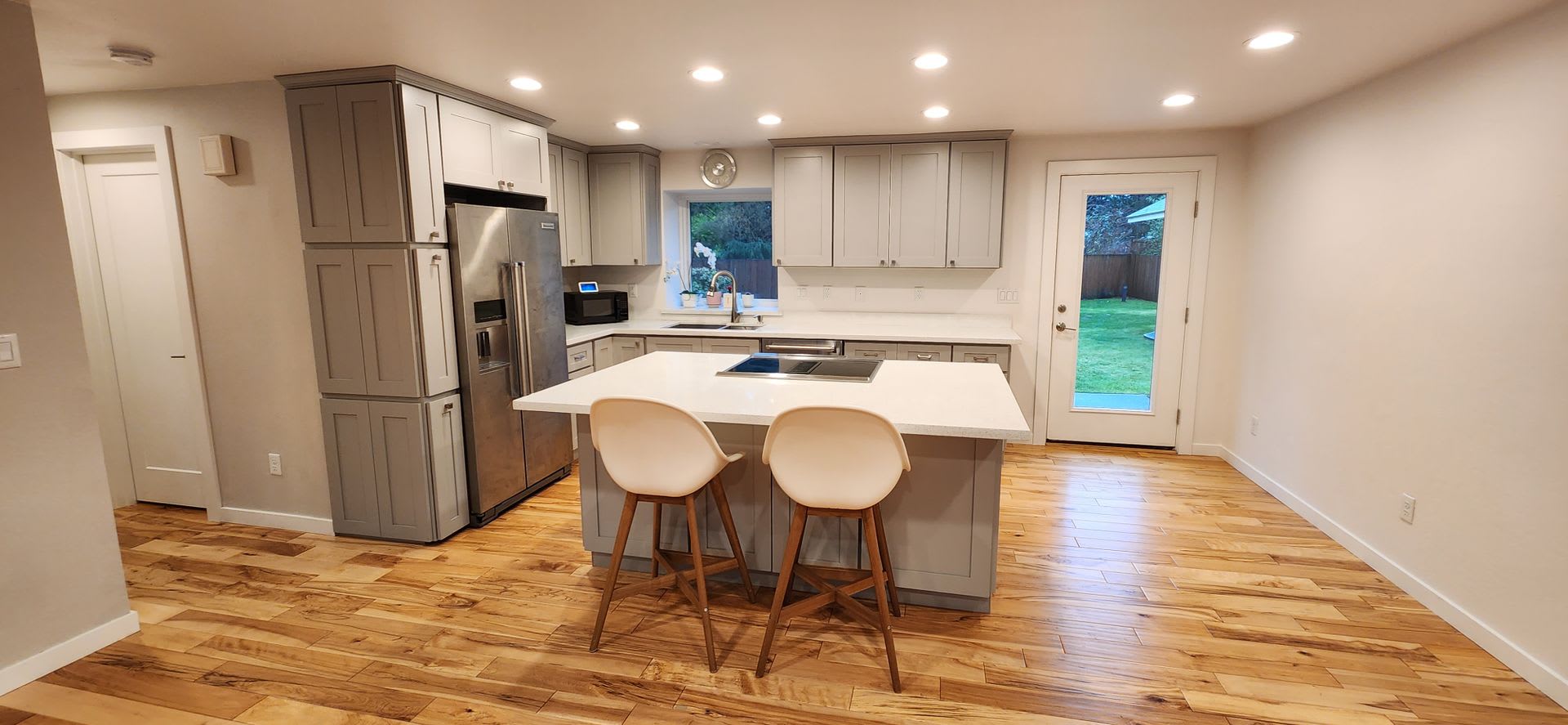 Spacious Mill Creek Rambler w/Fenced yard & Huge Shed – photo 5