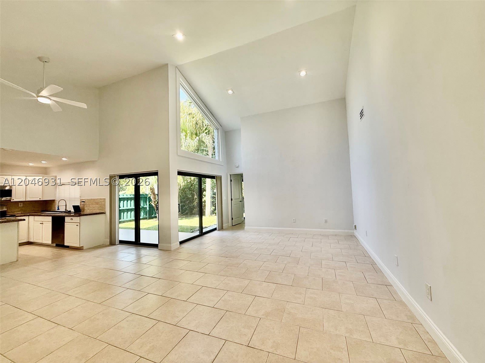 20910 Estada Ln – photo 3