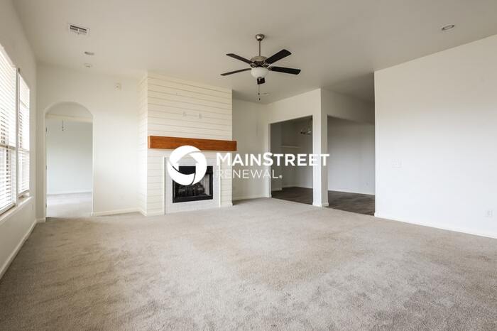 11204 Southwest 32nd Street – photo 4