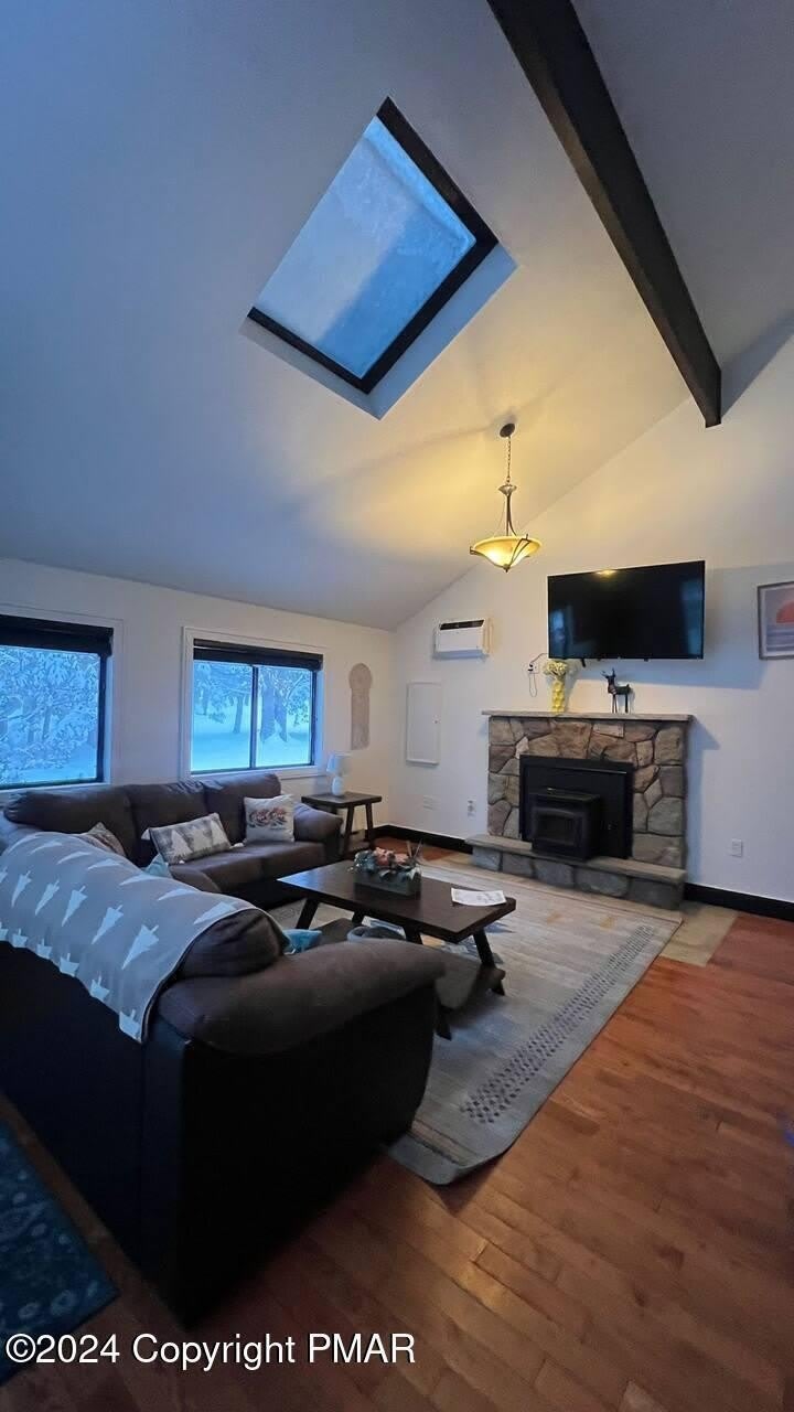 112 Messerle Court – photo 4