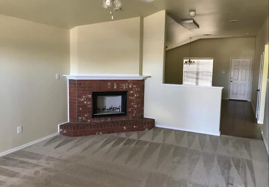 6527 93Rd St – photo 2