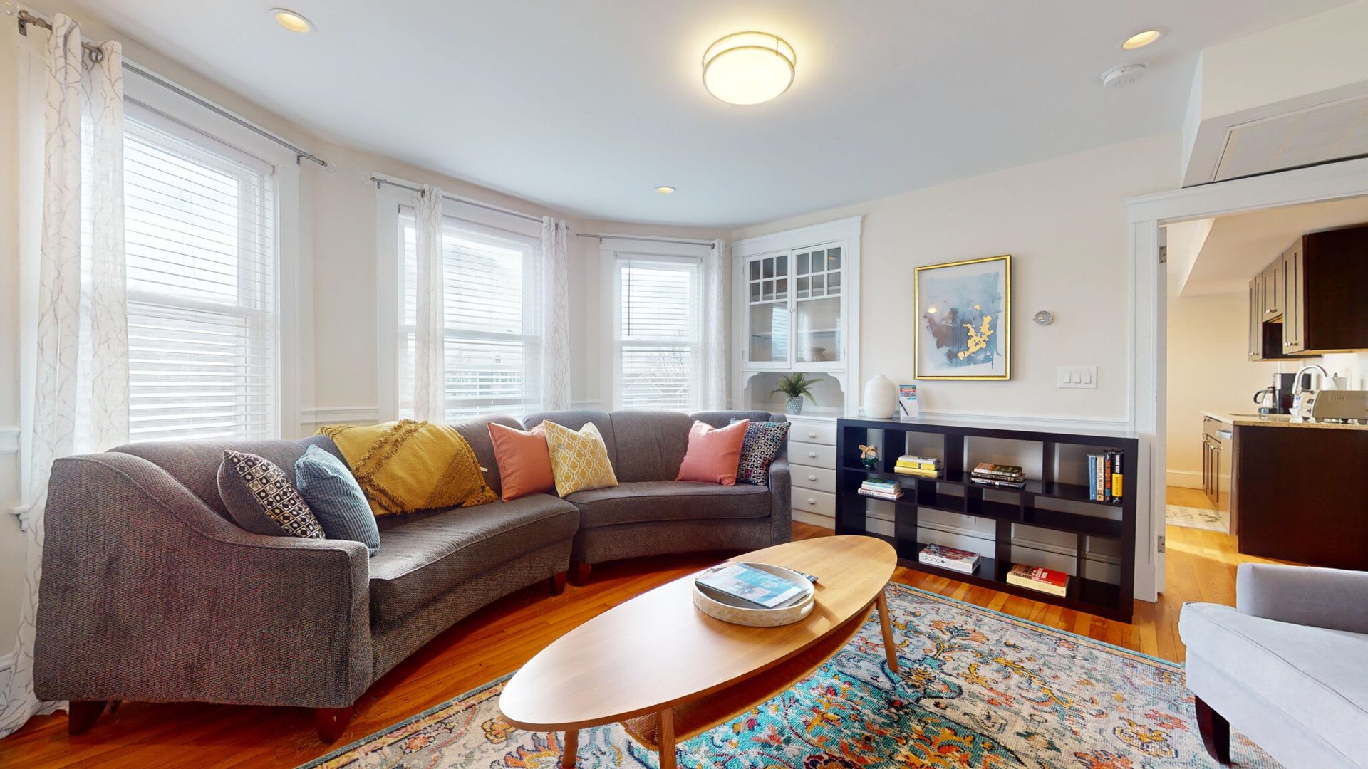 Renovated 4 Bed 2 Bath In Cambridge – photo 5