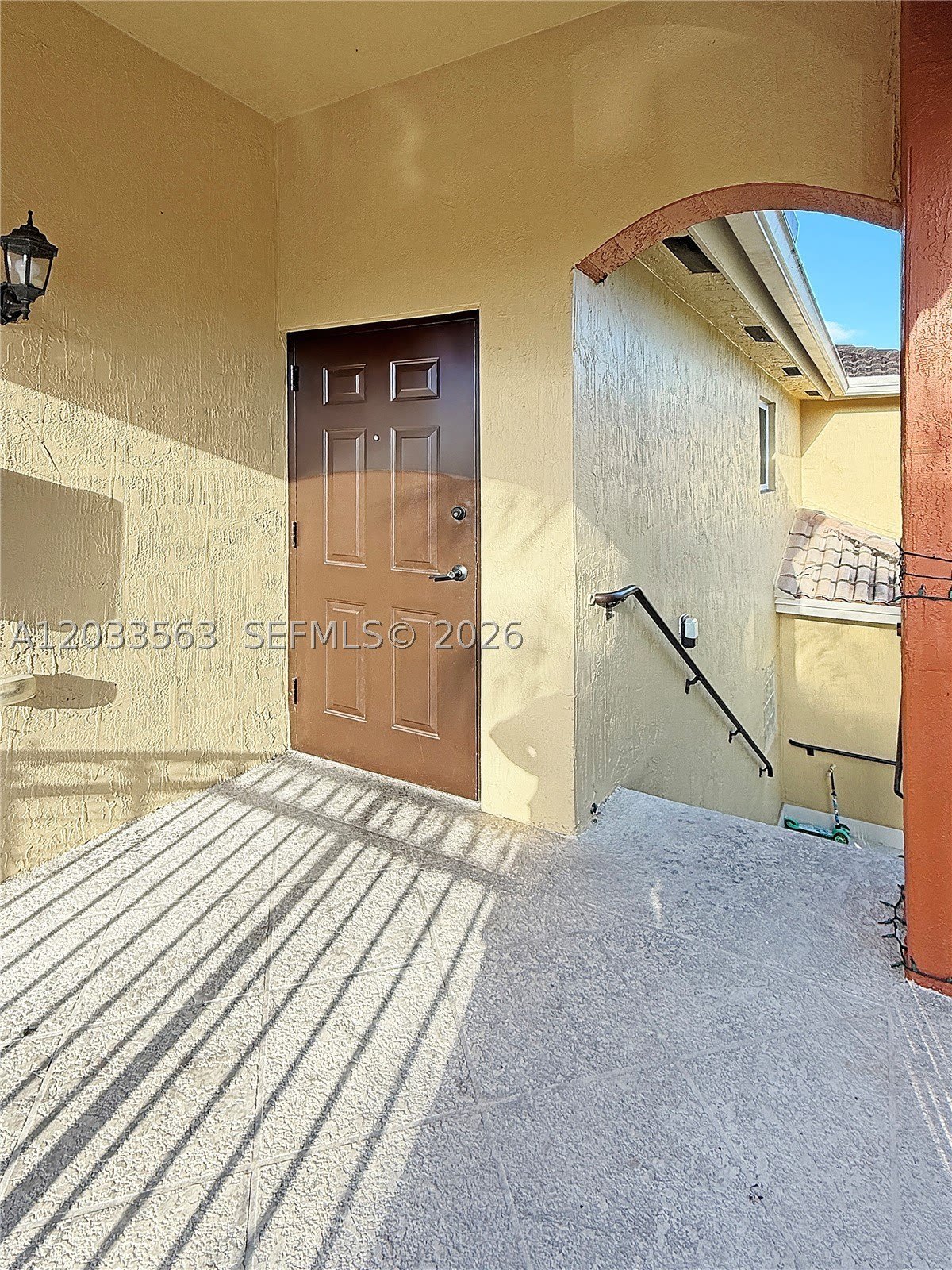 945 NE 34th Ave – photo 3