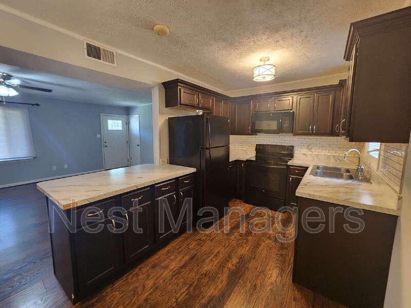 2296 Ridge Manor Drive – photo 3