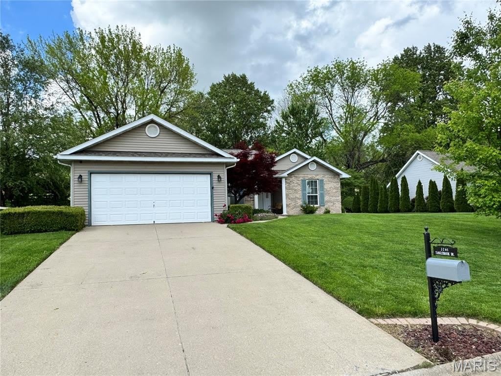 3241 TANGLEBROOK Drive – photo 1