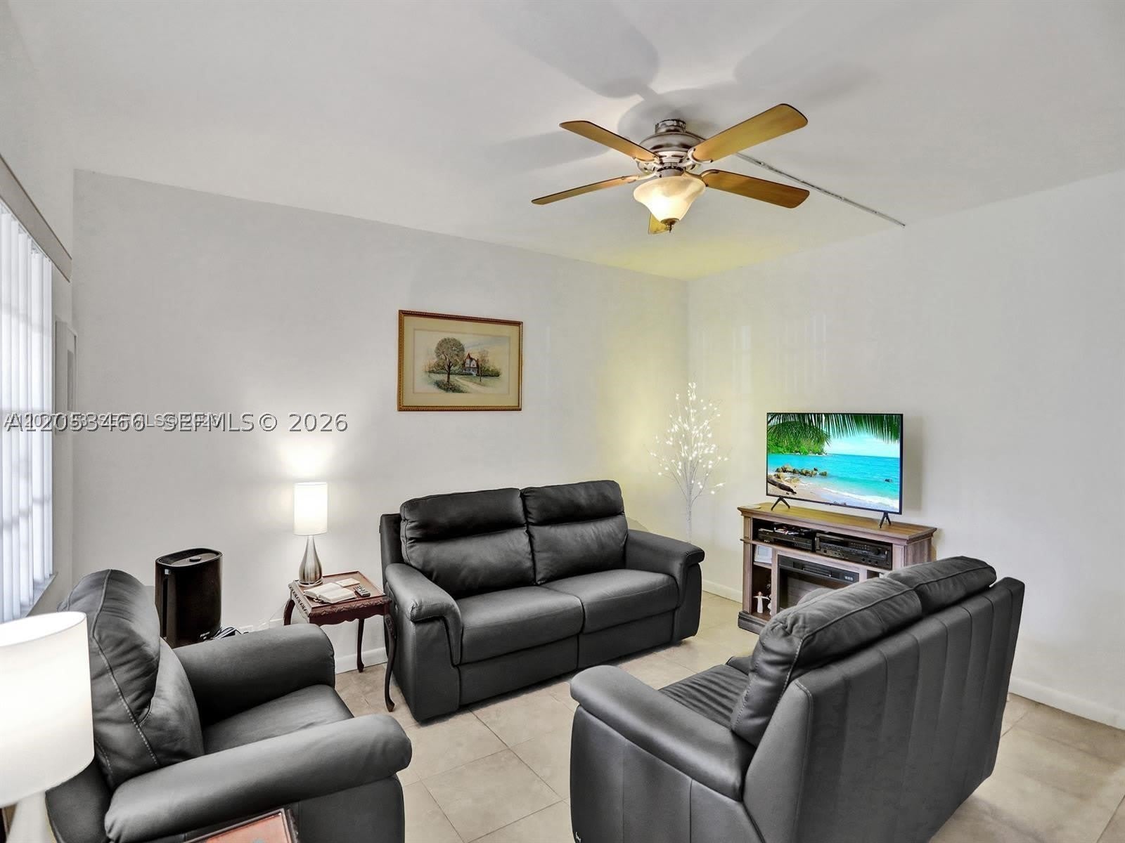 2040 NW 81st Ave – photo 4