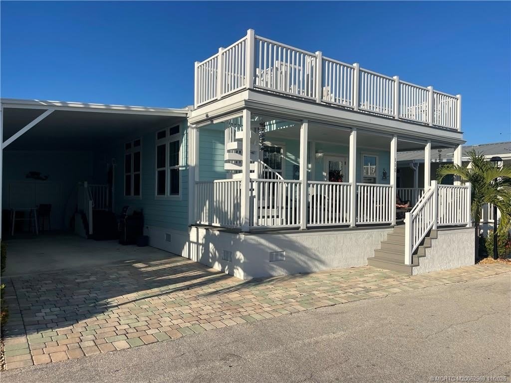 118 NE Bay Drive – photo 2