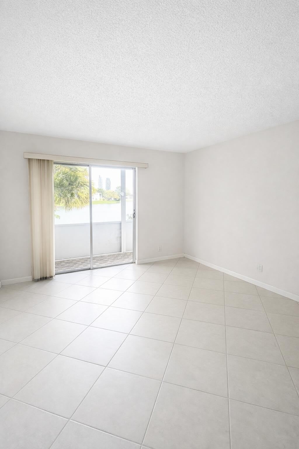 222 Somerset L – photo 5