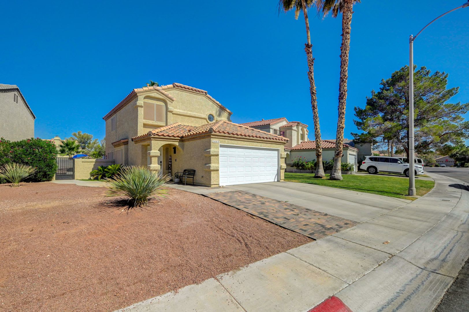 2 story, 3 bed, 2 1/2 bath, 2 car with pool & spa – photo 2