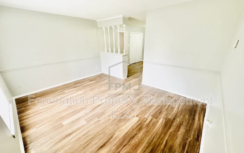3366 Lone Rock – photo 4