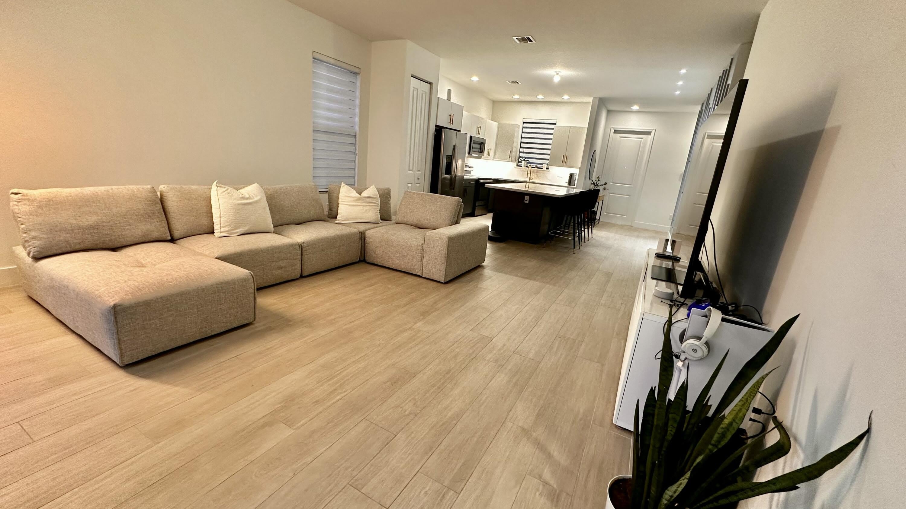 5570 Quiet Lake Place – photo 5