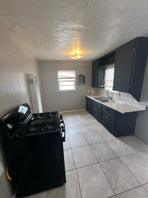 3801 Northeast 20th Avenue – photo 3