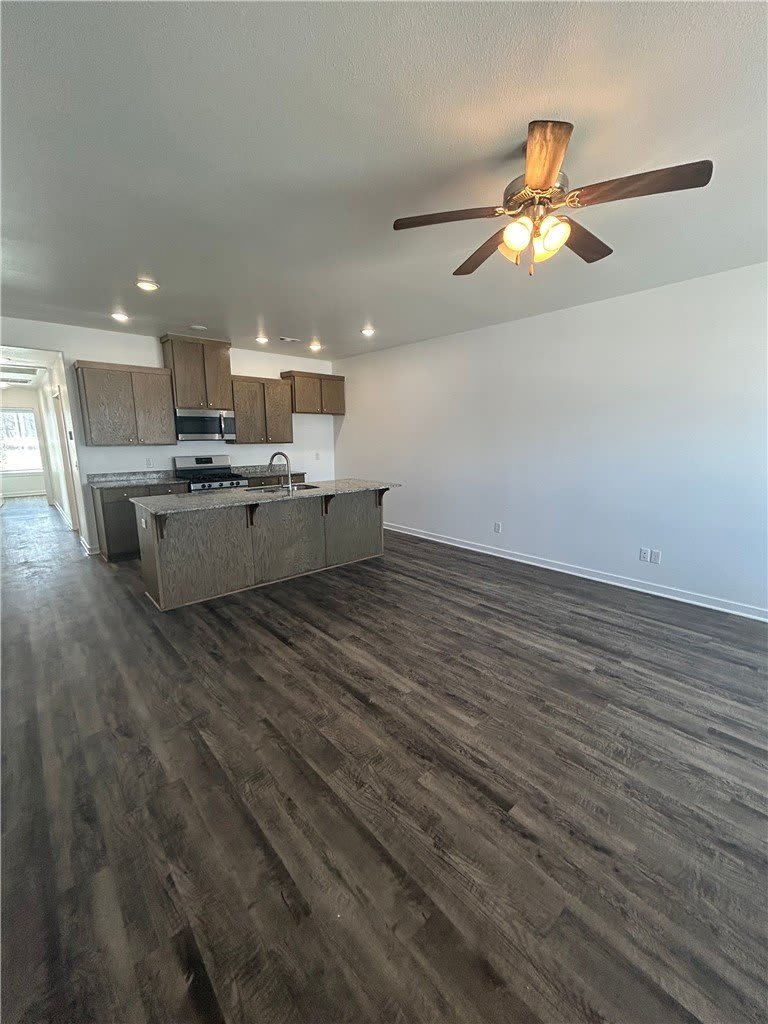 644 Hidden Springs Drive – photo 2