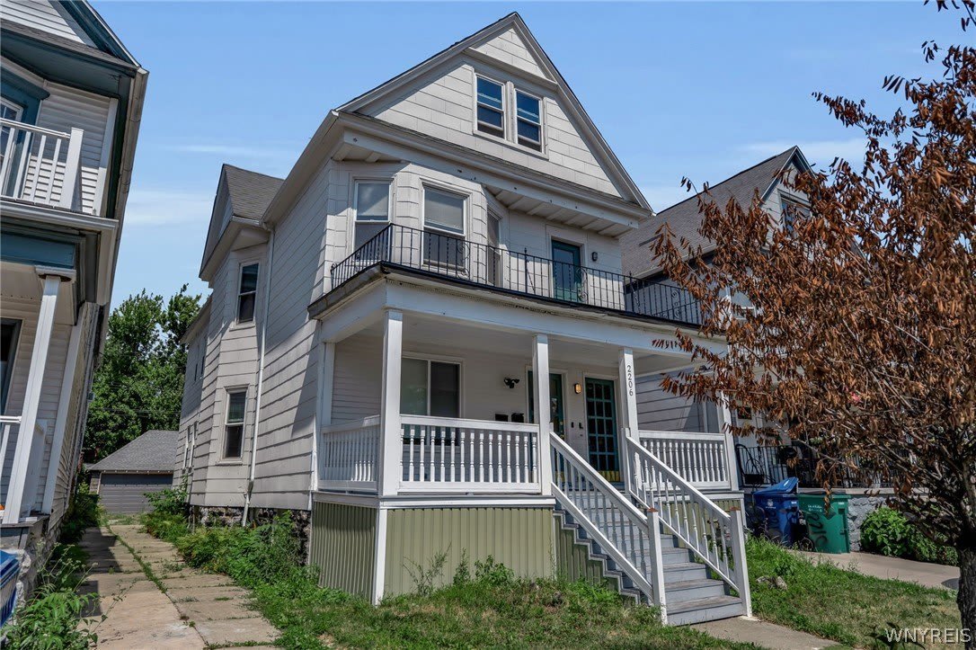 2206 Main Street – photo 2